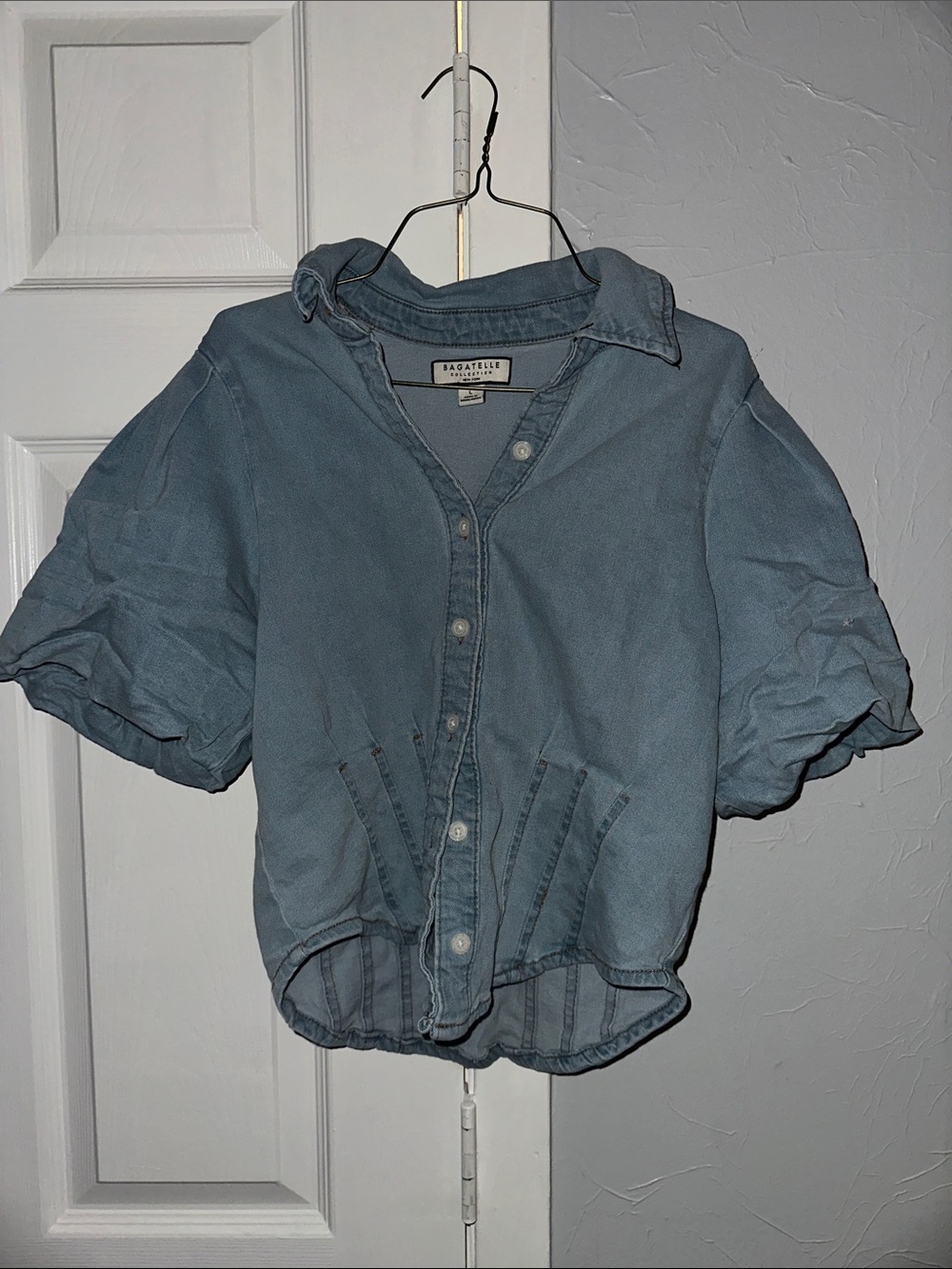 Bagatelle Dusty Blue Cropped Button-Up Shirt
